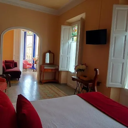 Hotel Noucentista 2*