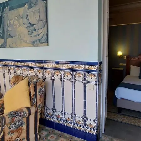 Hotel Noucentista 2*