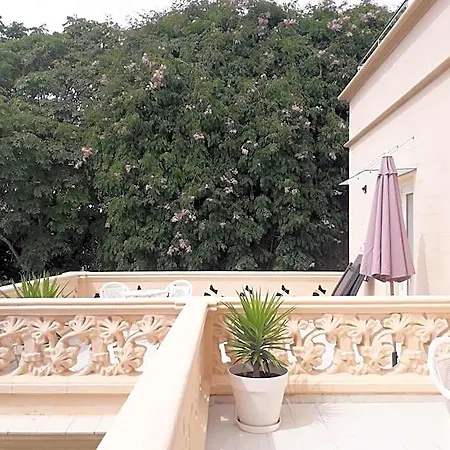 Noucentista Hotel 2*