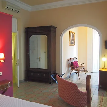 Noucentista Otel Sitges