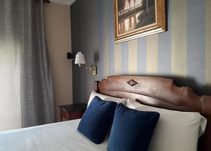 Ξενοδοχείο Noucentista 2*