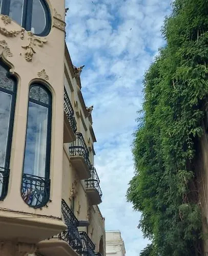 Ξενοδοχείο Noucentista Σίτζες