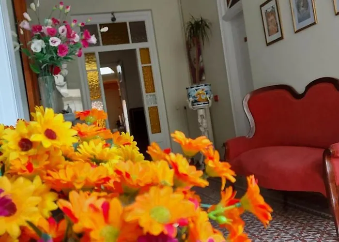 Noucentista Ξενοδοχείο 2*