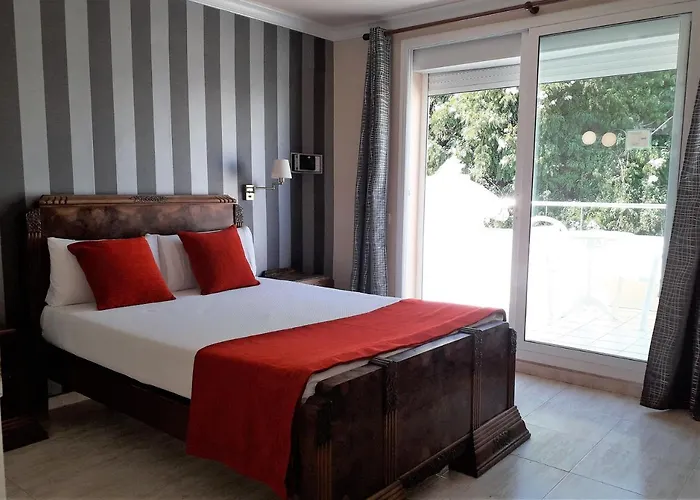 Noucentista Ξενοδοχείο 2*