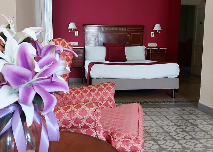 Noucentista 2* Σίτζες