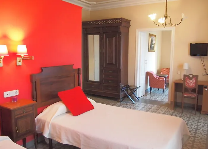 Ξενοδοχείο Noucentista 2*