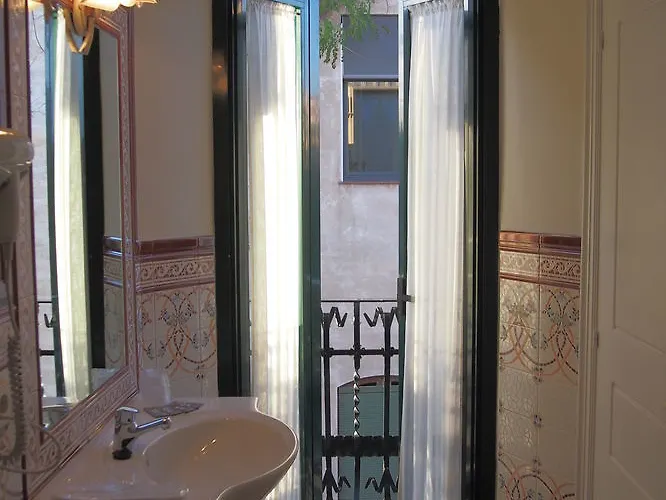 Ξενοδοχείο Noucentista